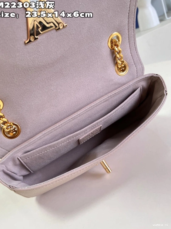 WIS LOUIS VUITTON TWIST-23.5*14*6 cm 0228